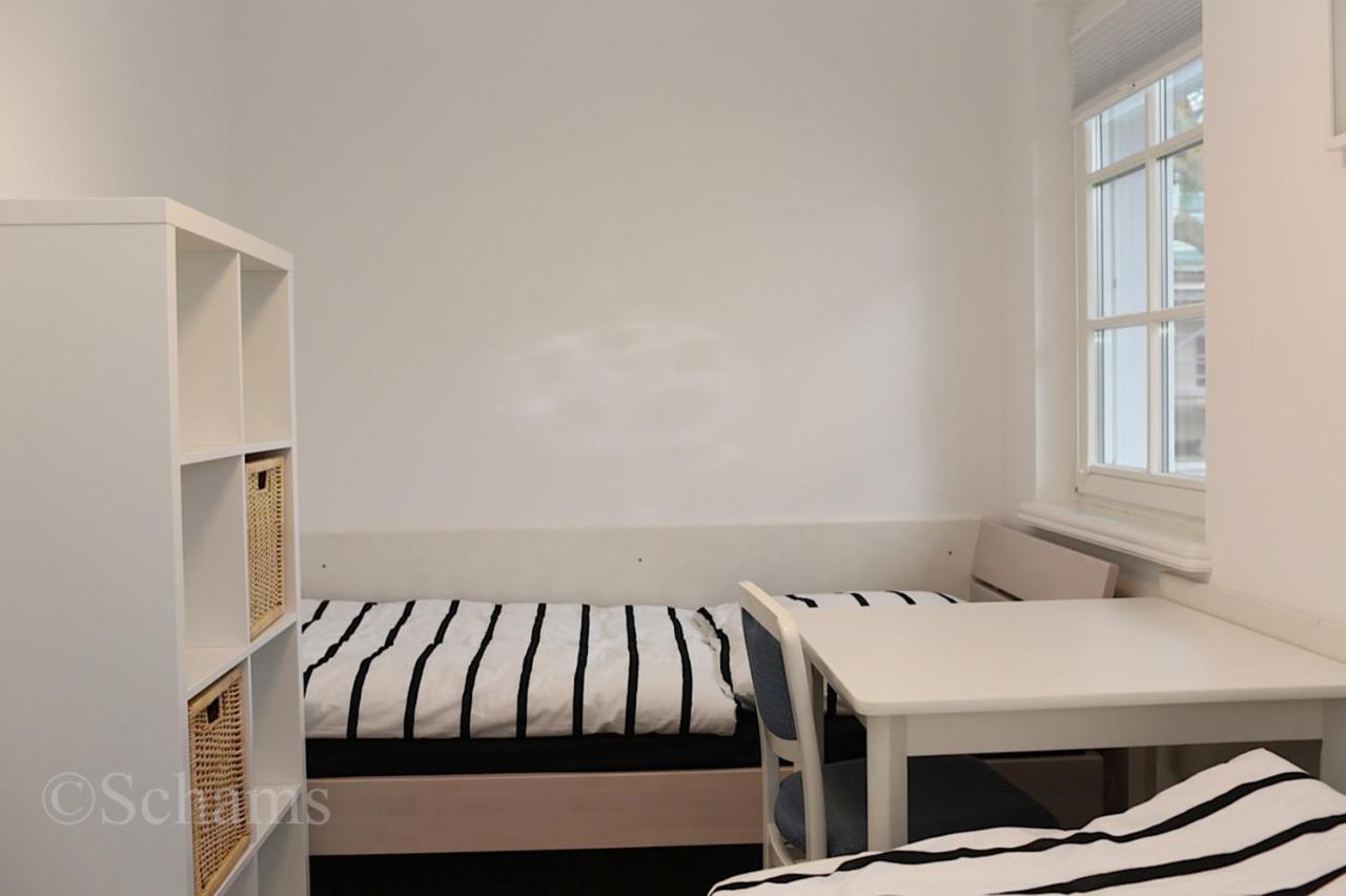 Ostseelagune Zingst, Exklusive Dhh, Strandnah, Sauna, Kamin, 3 Sz, 2 Baeder, Glasfaser, Haustierfrei, Garten Mit Suedterrasse, E-Ladesaeule, 2 Stellplaetze, Strandkorb, Fahrradschuppen, Waschmaschine, Trockner, Nichtraucher Dış mekan fotoğraf