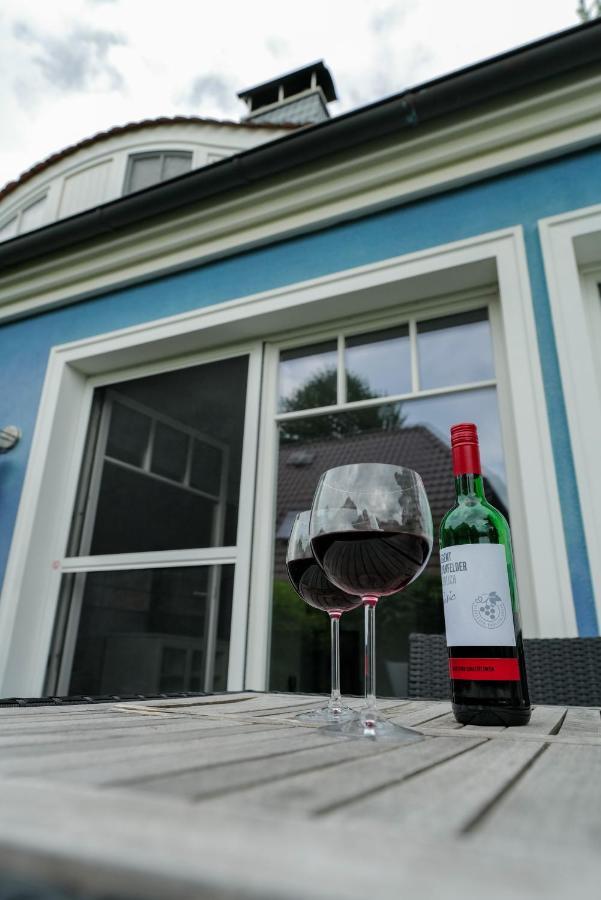 Ostseelagune Zingst, Exklusive Dhh, Strandnah, Sauna, Kamin, 3 Sz, 2 Baeder, Glasfaser, Haustierfrei, Garten Mit Suedterrasse, E-Ladesaeule, 2 Stellplaetze, Strandkorb, Fahrradschuppen, Waschmaschine, Trockner, Nichtraucher Dış mekan fotoğraf