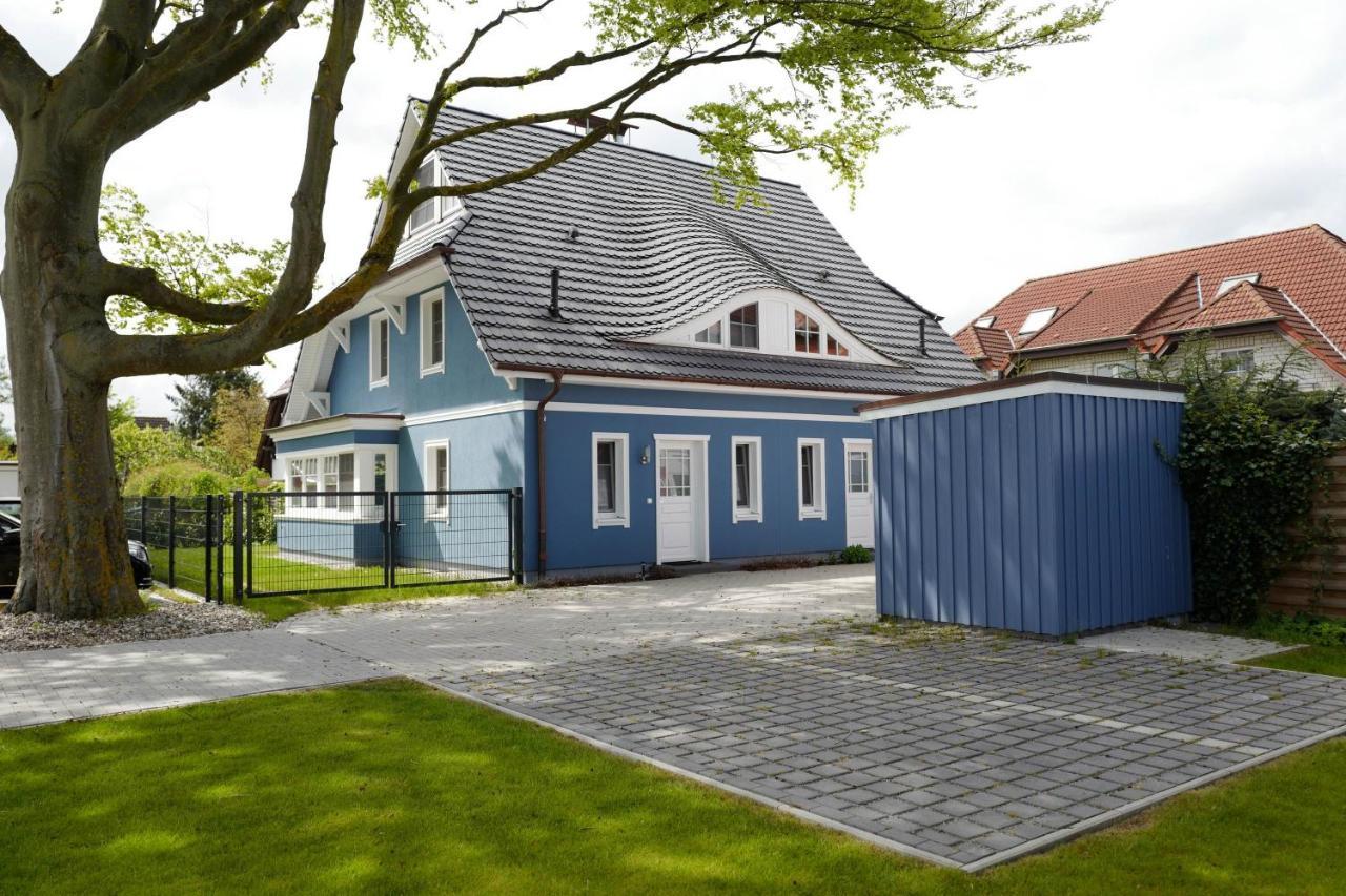 Ostseelagune Zingst, Exklusive Dhh, Strandnah, Sauna, Kamin, 3 Sz, 2 Baeder, Glasfaser, Haustierfrei, Garten Mit Suedterrasse, E-Ladesaeule, 2 Stellplaetze, Strandkorb, Fahrradschuppen, Waschmaschine, Trockner, Nichtraucher Dış mekan fotoğraf