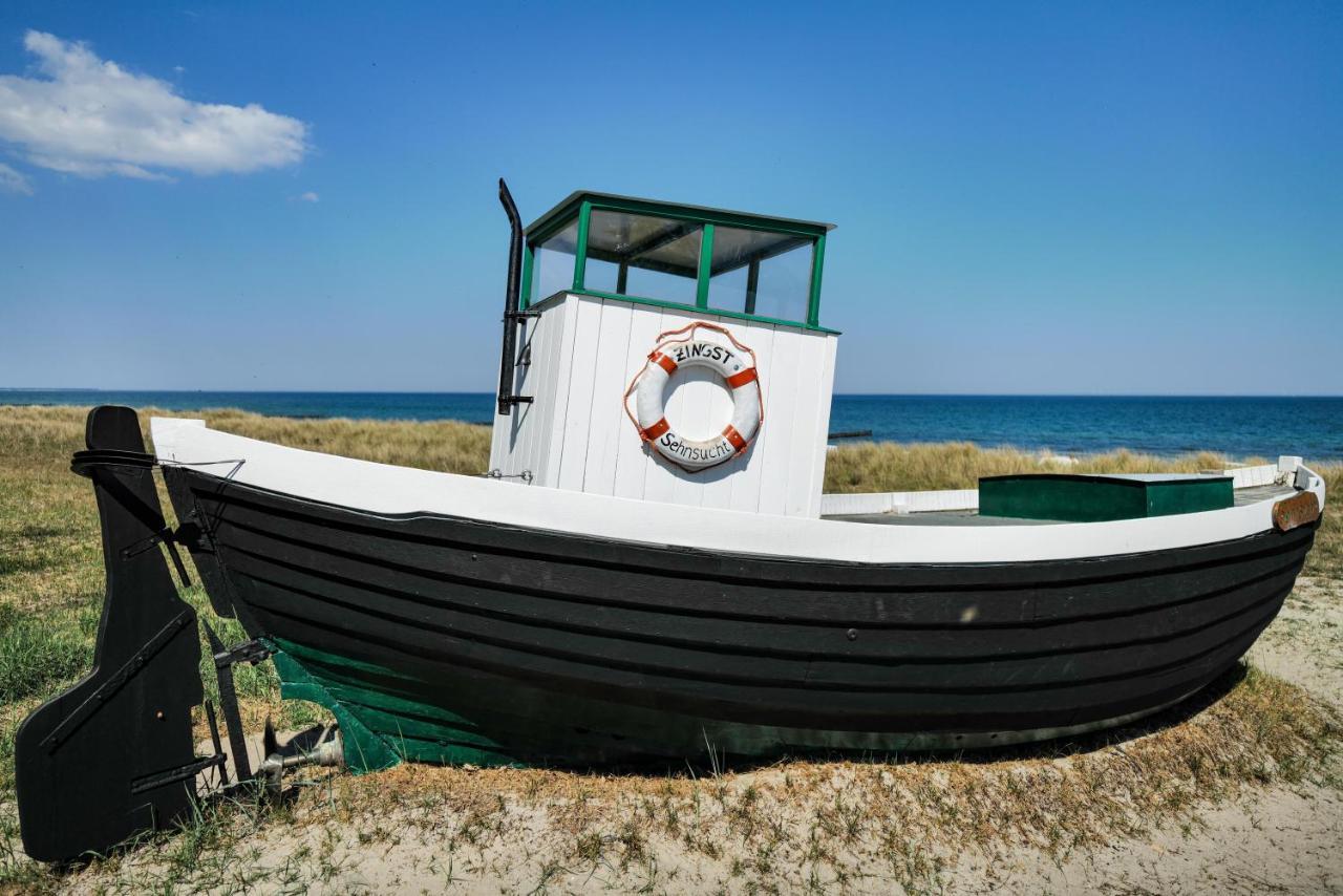 Ostseelagune Zingst, Exklusive Dhh, Strandnah, Sauna, Kamin, 3 Sz, 2 Baeder, Glasfaser, Haustierfrei, Garten Mit Suedterrasse, E-Ladesaeule, 2 Stellplaetze, Strandkorb, Fahrradschuppen, Waschmaschine, Trockner, Nichtraucher Dış mekan fotoğraf
